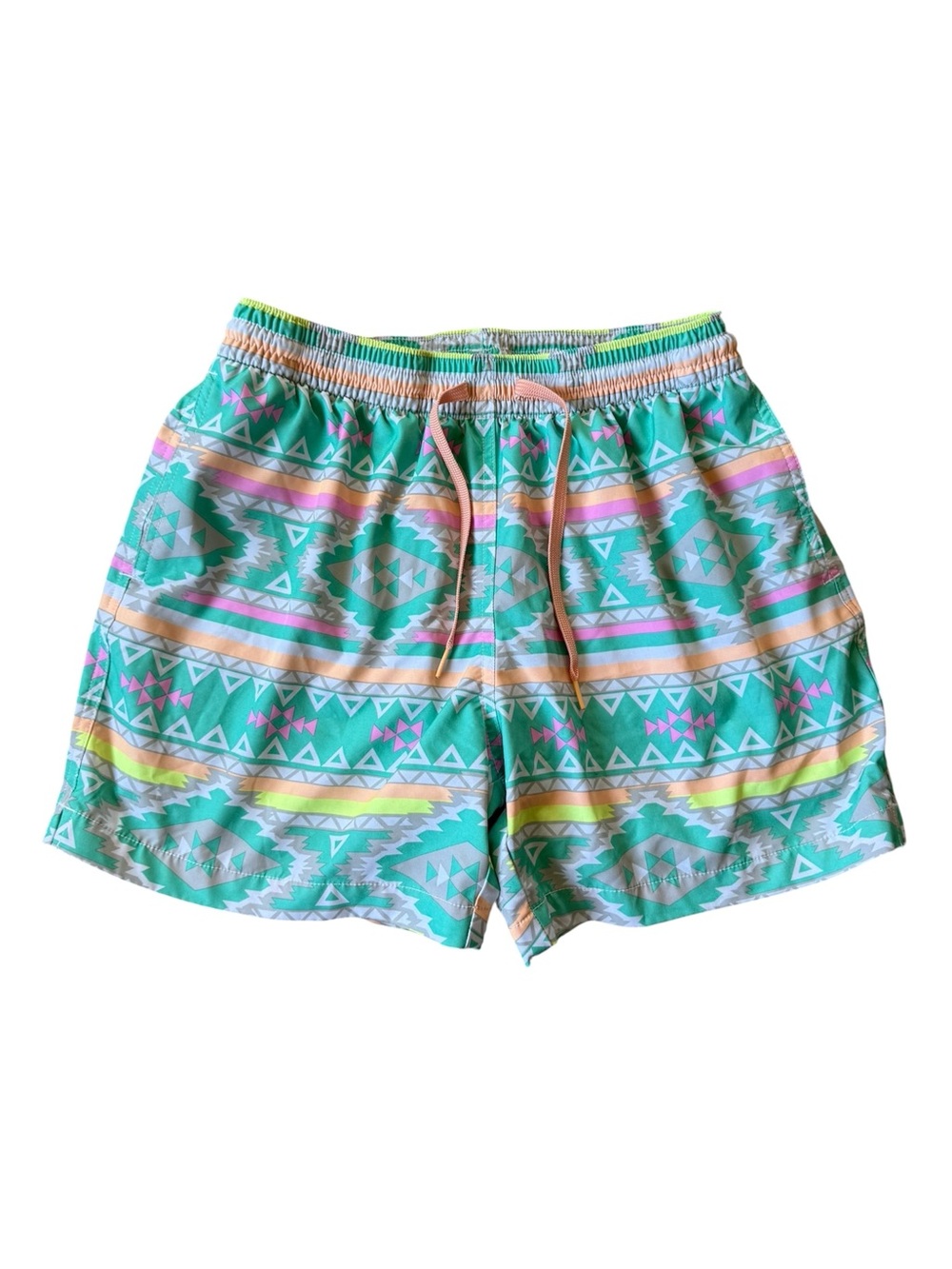 Chubbies 5.5” Inseam Teal Geometric Swim Trunks Shorts Men’s Medium Aztec Beach